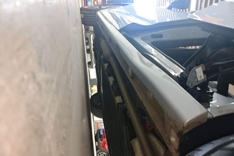 Used Wuling Starlight 730 2025 Model Plug-in Hybrid 125km Luxury Edition Left Side Sill