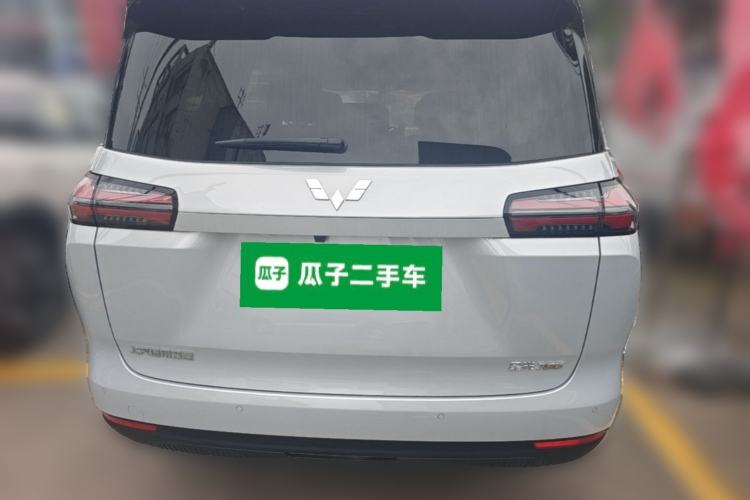 Used Wuling Starlight 730 2025 Model Plug-in Hybrid 125km Luxury Edition Rear