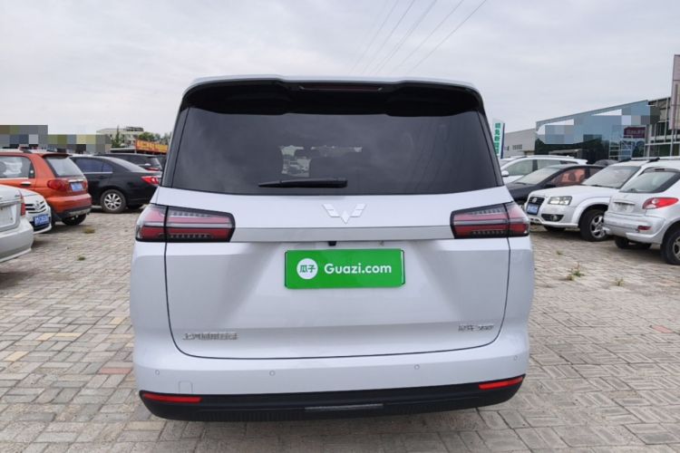 Used Wuling Starlight 730 2025 Model Plug-in Hybrid 125km Luxury Edition Rear