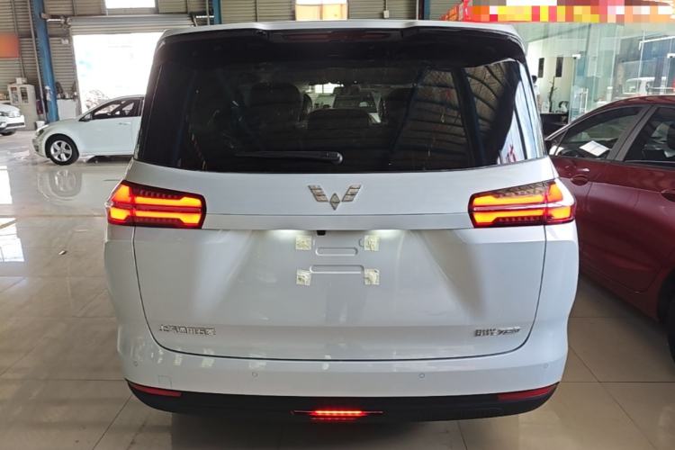 Used Wuling Starlight 730 2025 Model Pure Electric 500km Luxury Edition Rear