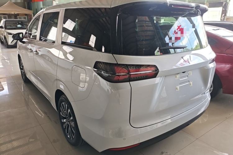 Used Wuling Starlight 730 2025 Model Pure Electric 500km Luxury Edition Rear Left 45 Deg
