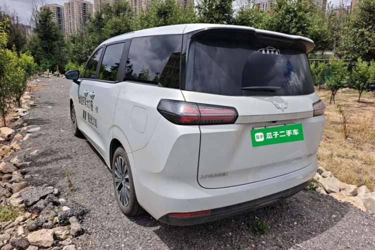 Used Wuling Starlight 730 2025 Model Pure Electric 500km Luxury Edition Rear Left 45 Deg