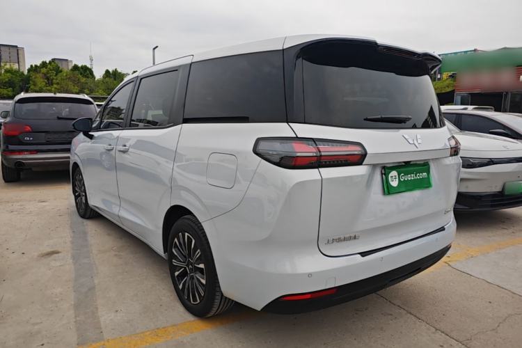 Used Wuling Starlight 730 2025 Model Plug-in Hybrid 125km Luxury Edition Rear Left 45 Deg