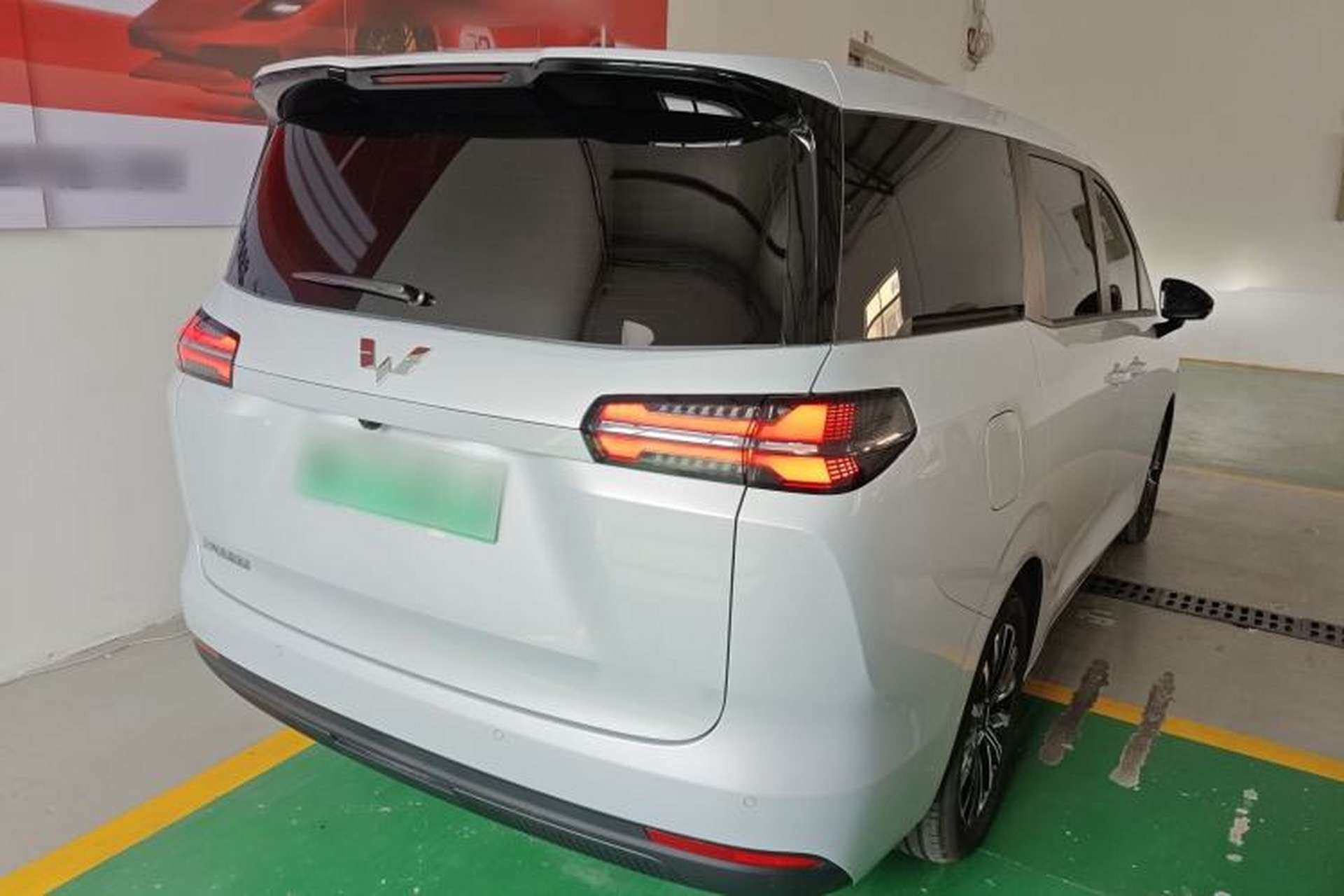 Used Wuling Starlight 730 2025 Model Plug-in Hybrid 125km Luxury Edition Rear Right 45 Deg