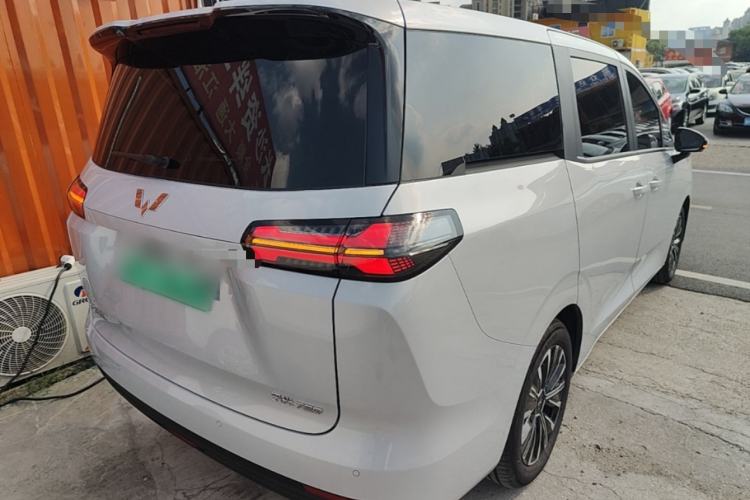 Used Wuling Starlight 730 2025 Model Pure Electric 500km Luxury Edition Rear Right 45 Deg