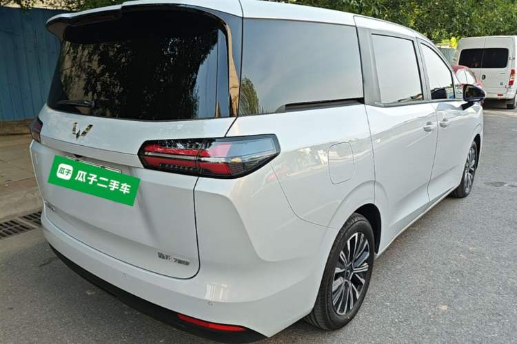 Used Wuling Starlight 730 2025 Model Plug-in Hybrid 125km Luxury Edition Rear Right 45 Deg