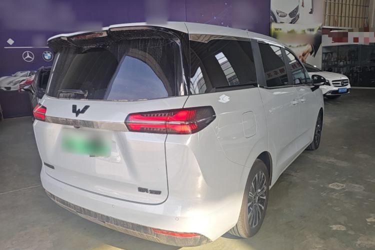 Used Wuling Starlight 730 2025 Model Plug-in Hybrid 125km Luxury Edition Rear Right 45 Deg