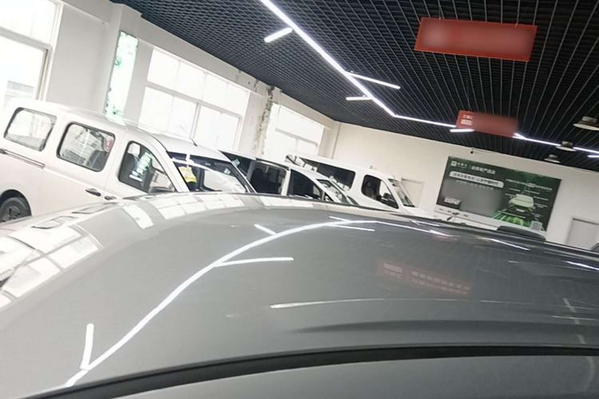 Used Wuling Starlight 730 2025 Model Plug-in Hybrid 125km Luxury Edition Roof
