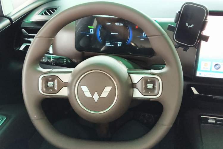 Used Wuling Starlight 730 2025 Model Pure Electric 500km Luxury Edition Steering Wheel