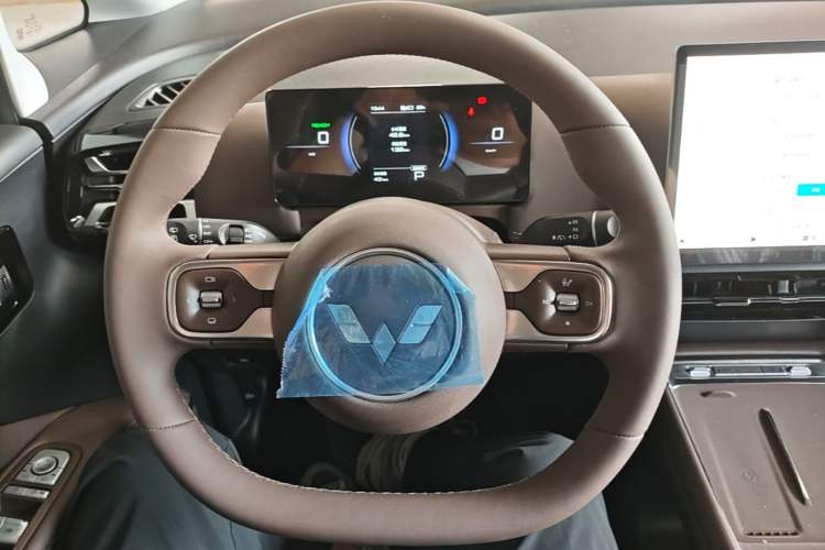 Used Wuling Starlight 730 2025 Model Pure Electric 500km Luxury Edition Steering Wheel