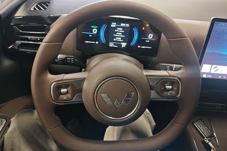 Used Wuling Starlight 730 2025 Model Plug-in Hybrid 125km Luxury Edition Steering Wheel