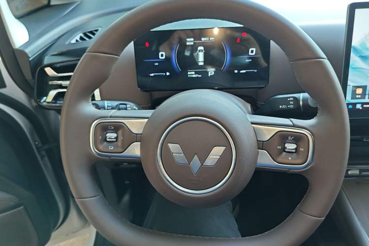 Used Wuling Starlight 730 2025 Model Plug-in Hybrid 125km Luxury Edition Steering Wheel