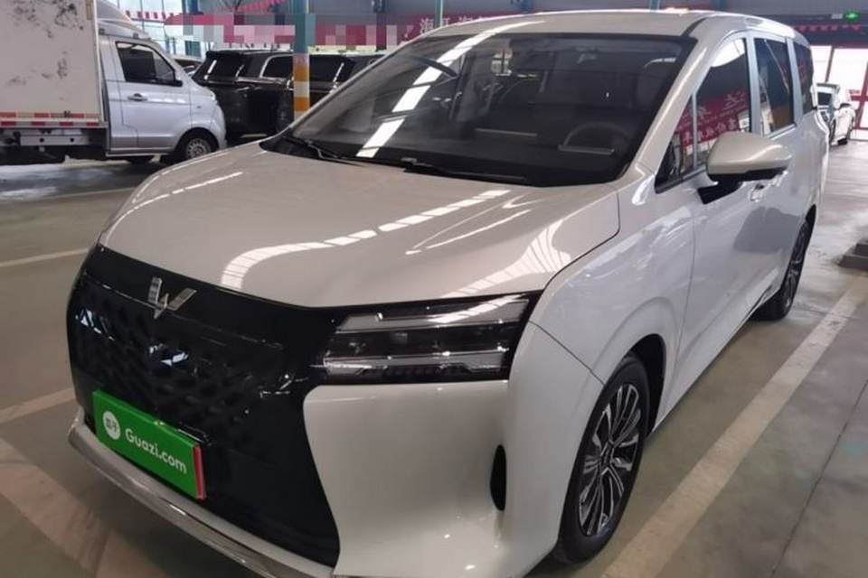 Wuling Wuling Starlight 730 2025
