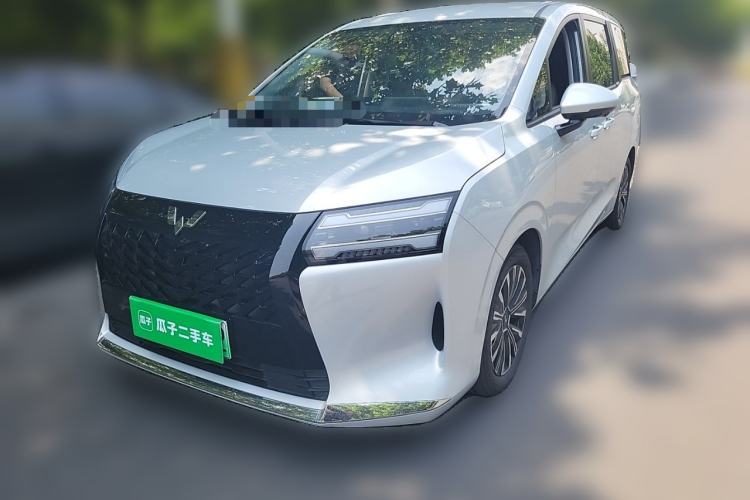 Used Wuling Starlight 730 2025 Model Plug-in Hybrid 125km Luxury Edition Guazi used car, China used car export, Used car for sale, Used  cars, Cheapest cars for sale