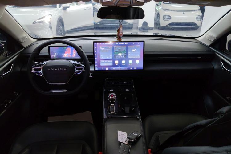 Used Wuling Xingguang 2023 150 Advanced Edition Center Console