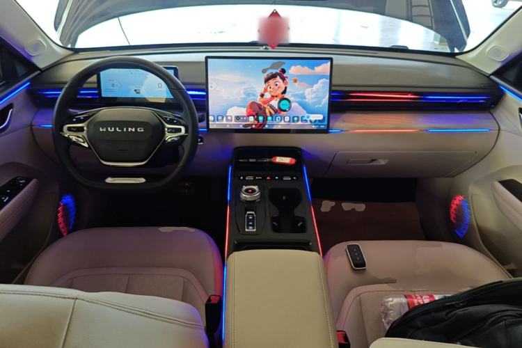 Used Wuling Xingguang 2023 150 Advanced Edition Center Console