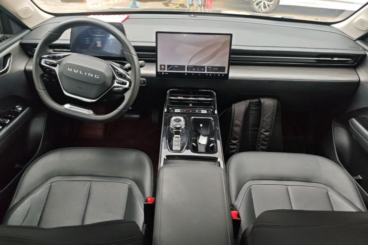 Used Wuling Xingguang 2023 70 Standard Edition Center Console