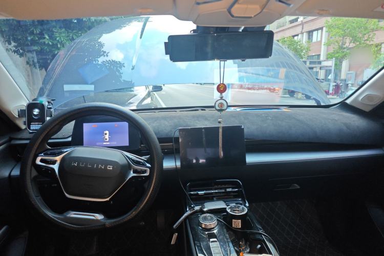 Used Wuling Xingguang 2023 70 Standard Edition Center Console