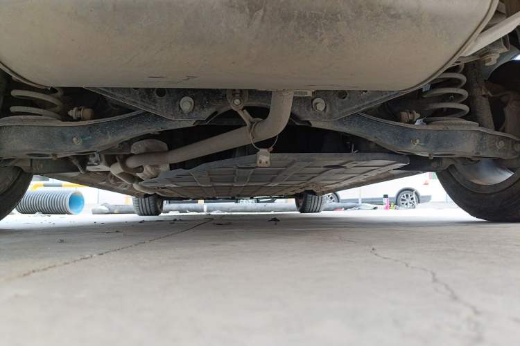 Used Wuling Xingguang 2023 70 Standard Edition Chassis Rear