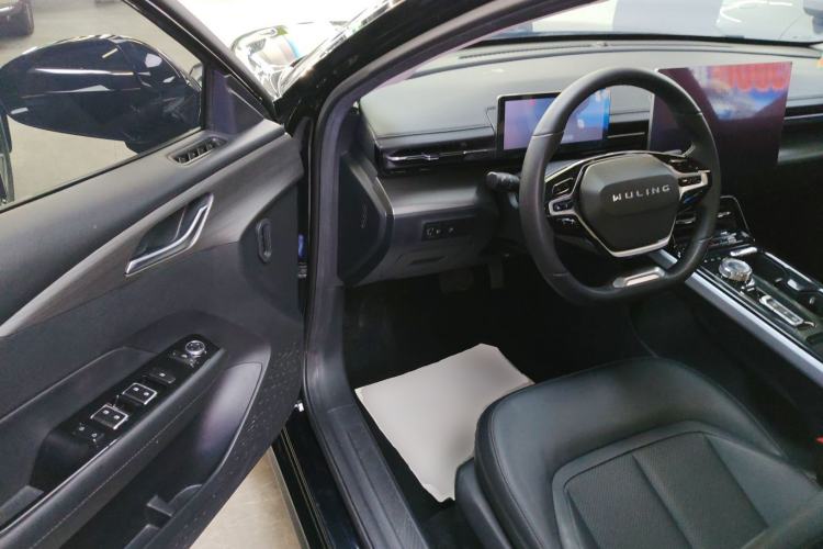 Used Wuling Xingguang 2023 150 Advanced Edition Driver Seat
