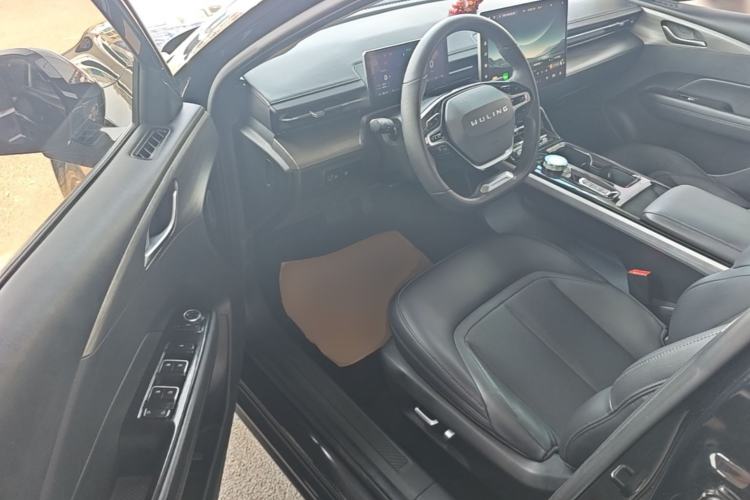 Used Wuling Xingguang 2023 150 Advanced Edition Driver Seat