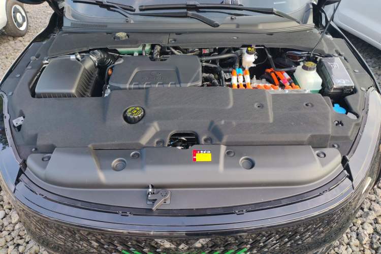 Used Wuling Xingguang 2023 70 Standard Edition Engine Bay