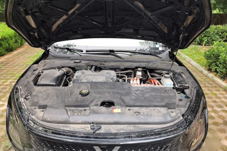 Used Wuling Xingguang 2023 150 Advanced Edition Engine Bay