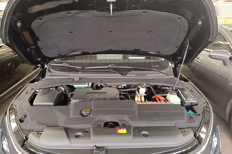 Used Wuling Xingguang 2023 150 Advanced Edition Engine Bay