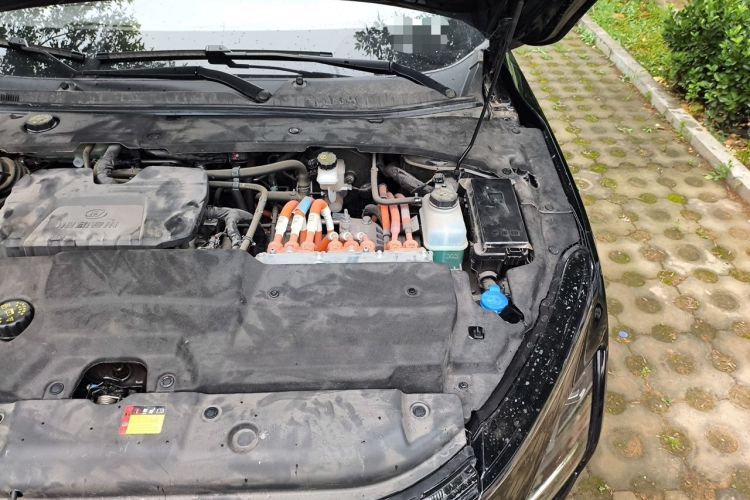 Used Wuling Xingguang 2023 150 Advanced Edition Engine Bay Left