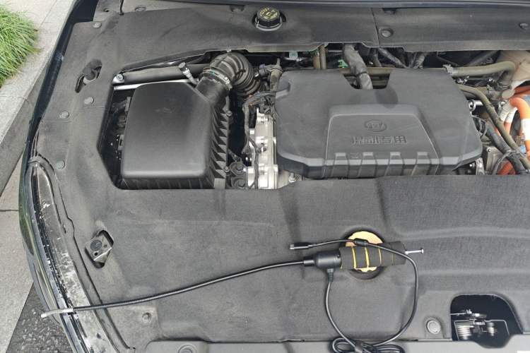 Used Wuling Xingguang 2023 150 Advanced Edition Engine Bay Right