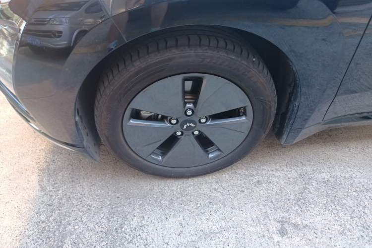 Used Wuling Xingguang 2023 70 Standard Edition Exterior 3