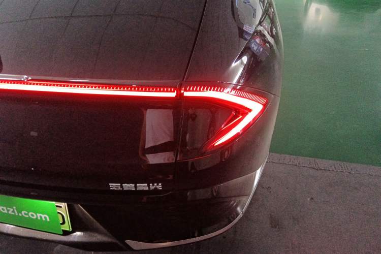 Used Wuling Xingguang 2023 150 Advanced Edition Exterior 6