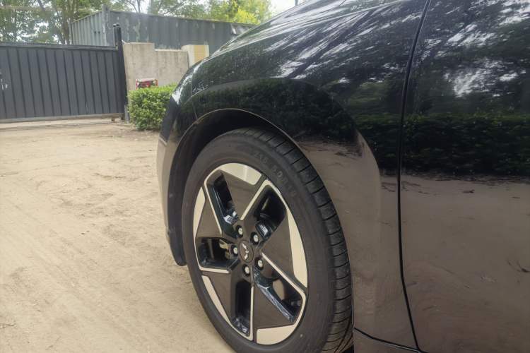 Used Wuling Xingguang 2023 150 Advanced Edition Exterior 7