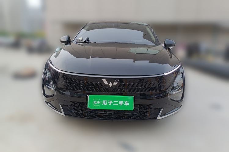 Used Wuling Xingguang 2023 70 Standard Edition Front