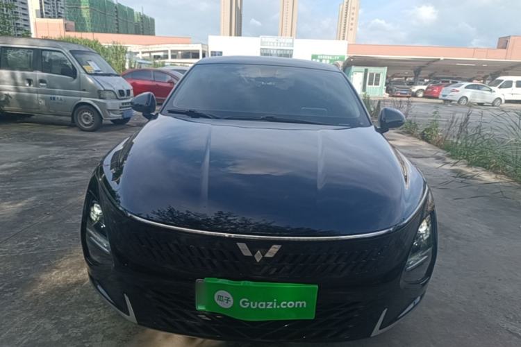 Used Wuling Xingguang 2023 70 Standard Edition Front