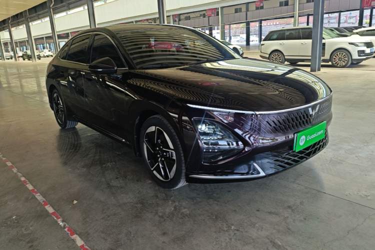 Used Wuling Xingguang 2023 150 Advanced Edition Front Right 45 Deg