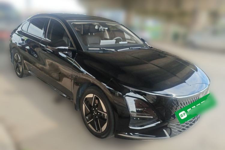 Used Wuling Xingguang 2023 150 Advanced Edition Front Right 45 Deg