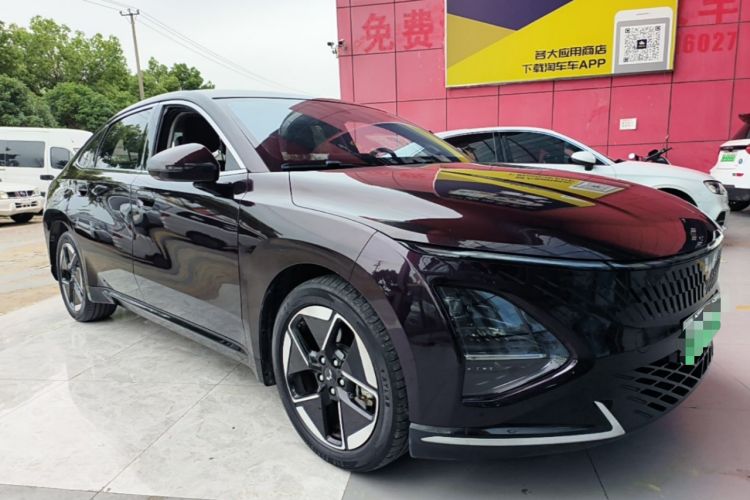Used Wuling Xingguang 2023 150 Advanced Edition Front Right 45 Deg
