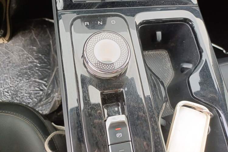 Used Wuling Xingguang 2023 70 Standard Edition Gear Lever