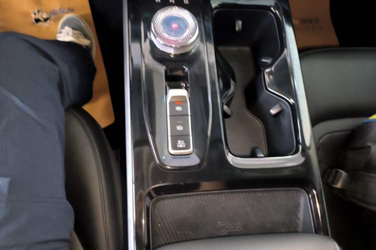 Used Wuling Xingguang 2023 150 Advanced Edition Gear Lever