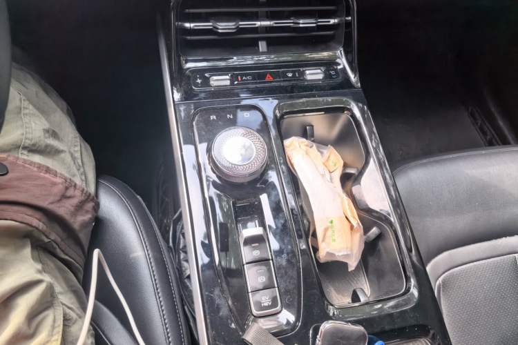 Used Wuling Xingguang 2023 150 Advanced Edition Gear Lever