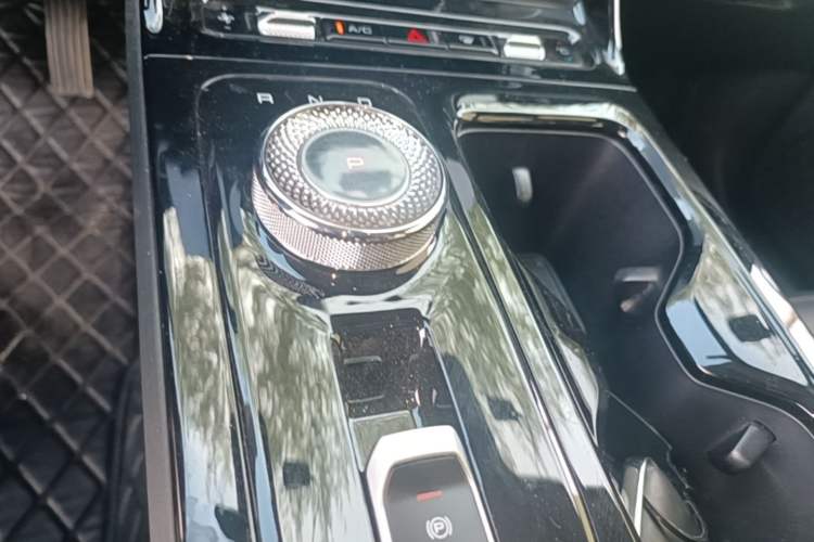 Used Wuling Xingguang 2023 70 Standard Edition Gear Lever
