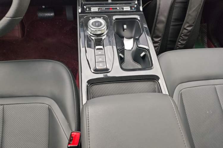 Used Wuling Xingguang 2023 70 Standard Edition Gear Lever
