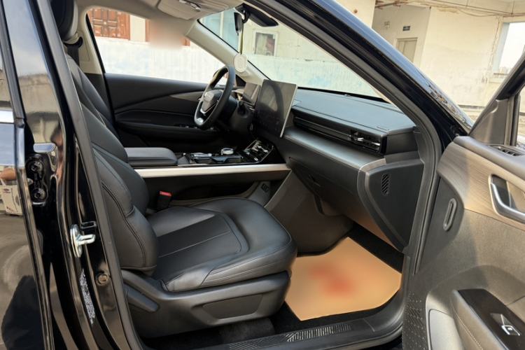 Used Wuling Xingguang 2023 150 Advanced Edition Interior 10