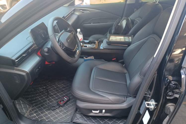 Used Wuling Xingguang 2023 70 Standard Edition Left Front Seat