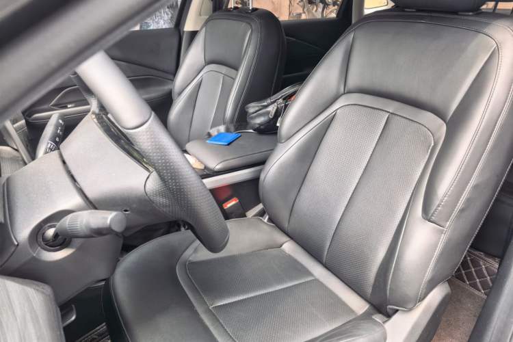 Used Wuling Xingguang 2023 150 Advanced Edition Left Front Seat