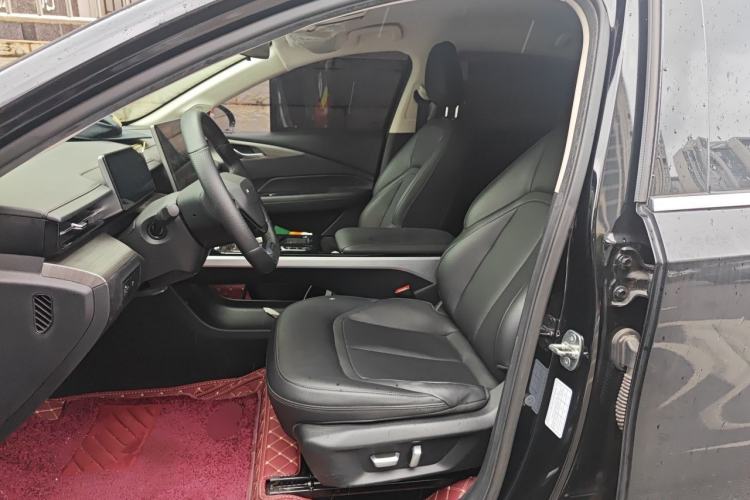 Used Wuling Xingguang 2023 150 Advanced Edition Left Front Seat