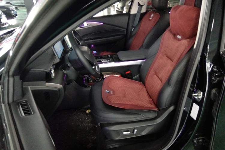 Used Wuling Xingguang 2023 150 Advanced Edition Left Front Seat