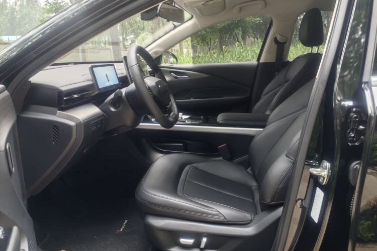 Used Wuling Xingguang 2023 150 Advanced Edition Left Front Seat