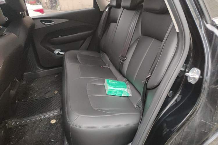 Used Wuling Xingguang 2023 150 Advanced Edition Left Rear Seat